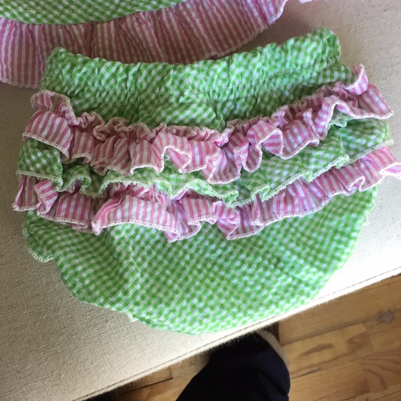 Crown and Ivy baby 2 piece - Picture 2 of 3